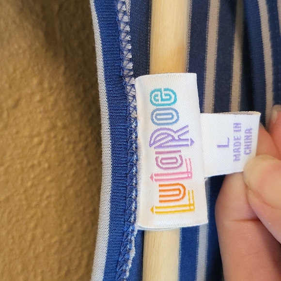 SOLD - Carly Dress - Picture 4 of 8